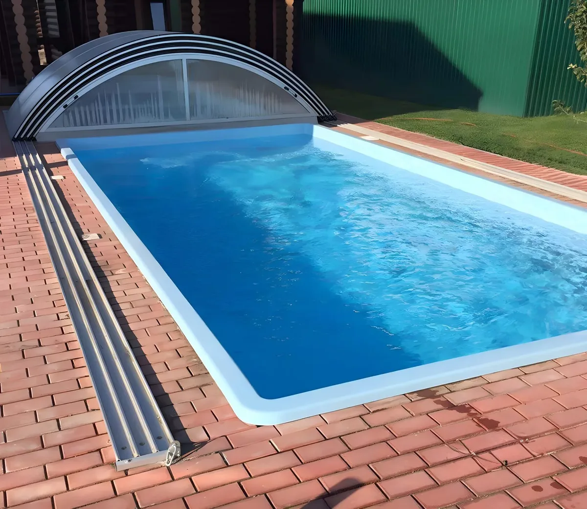 Laguna 7 — вечернее освещение в Сочи